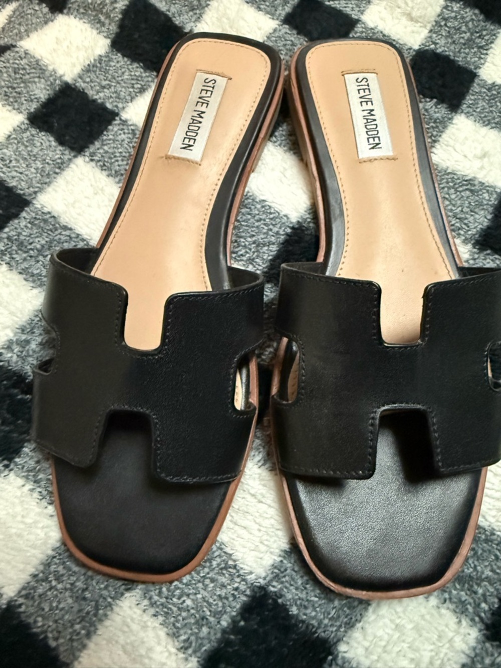 Steve Madden Black Leather Slide Mules